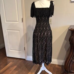 Elegant Black Lace Dress